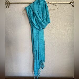 Bijoux Terner Summer Sky Pashmina scarf